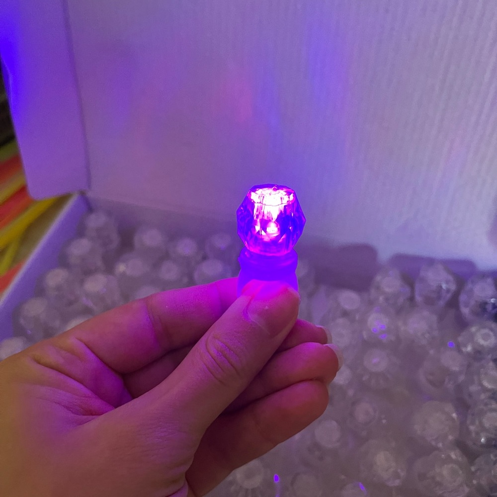Flashing rings, perfect for a wedding